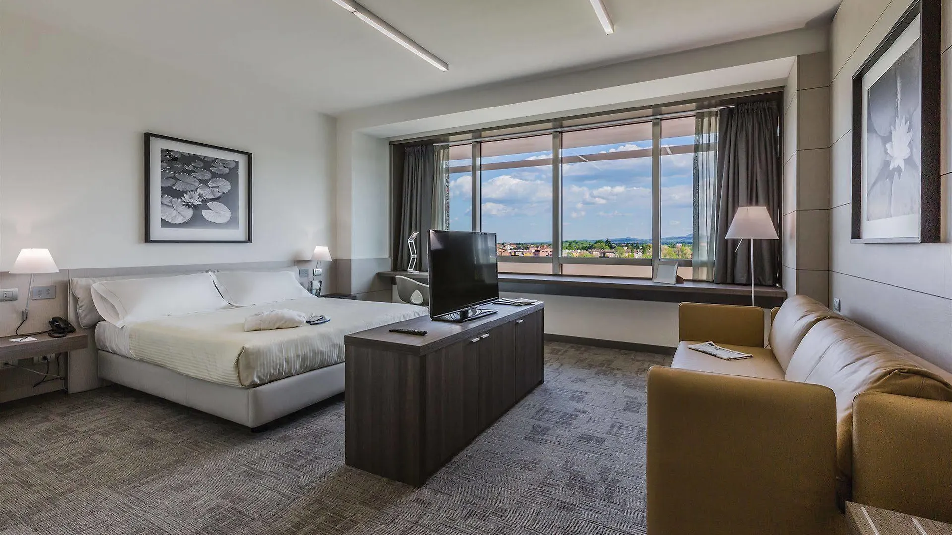 UNAHOTELS San Vitale Bologna